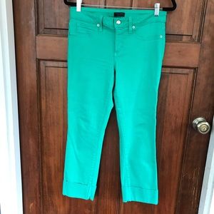 Cuffed ankle/capri length pant